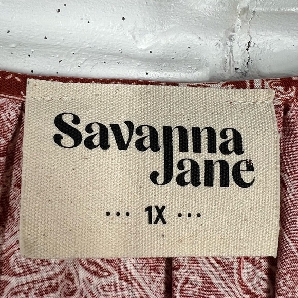 SAVANNA JANE Plus size 1X Bohemain Embroidered Flowy Top - Picture 2 of 8